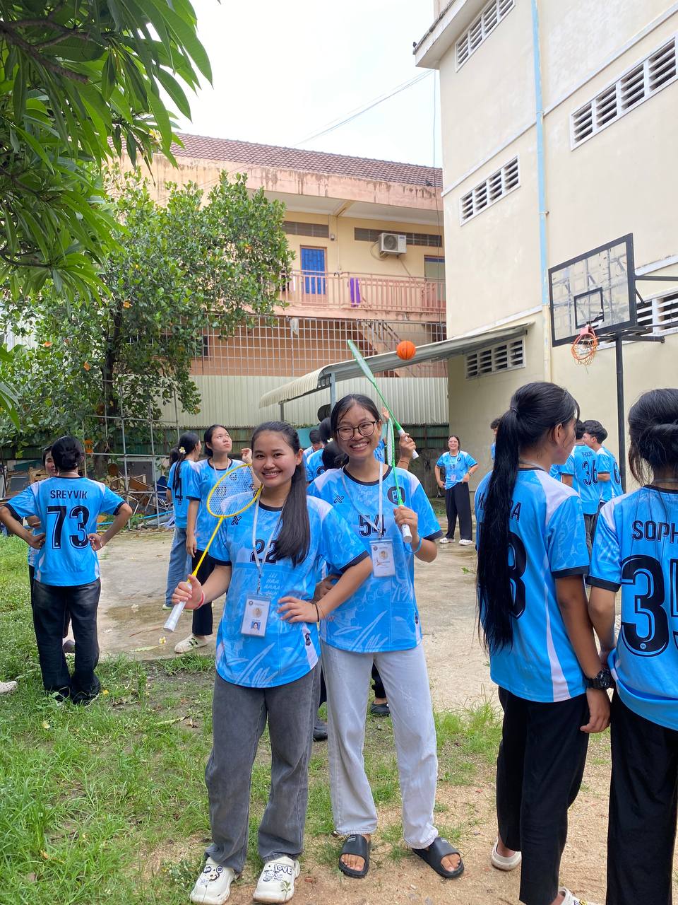 Badminton
